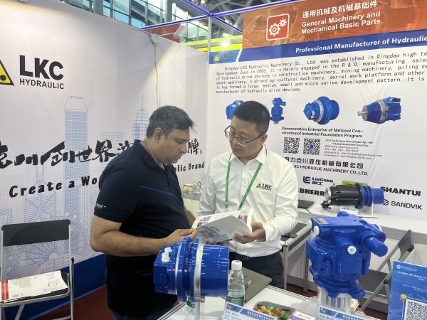 广交会2.jpg 广交会2.jpg