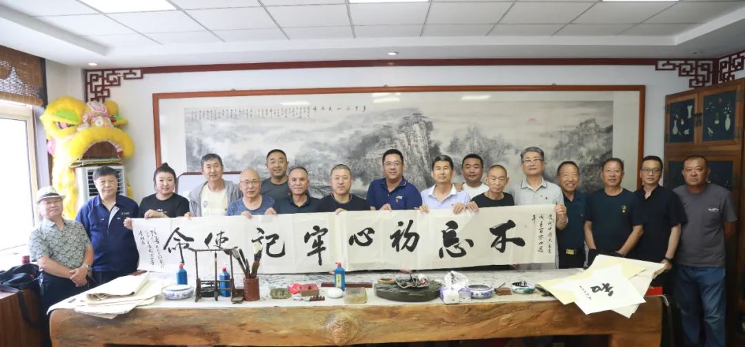 1751417286182338.jpg 举办庆祝中国共产党成立104周年主题党日活动2.jpg